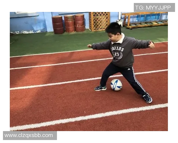 快手足球星仔是谁？揭秘这位人气爆棚的足球达人背后的故事