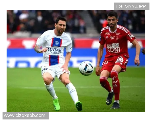 足球巨星怒火中烧瞬间:梅西、C罗、内马尔等球员情绪失控画面解析 足球巨星怒火中烧瞬间:梅西、C罗、内马尔等球员情绪失控画面解析